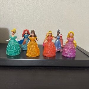 Disney Princess Magiclips Princess Dress-Up Figurine Set